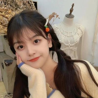 高手下山，我被师姐包围了